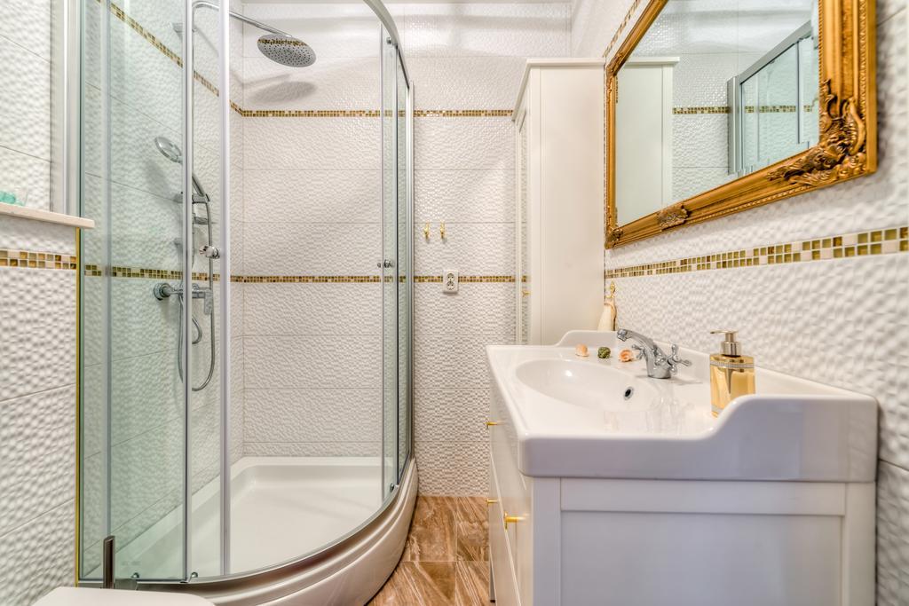 Apartment Noa - Self Check In สปลิท ภายนอก รูปภาพ