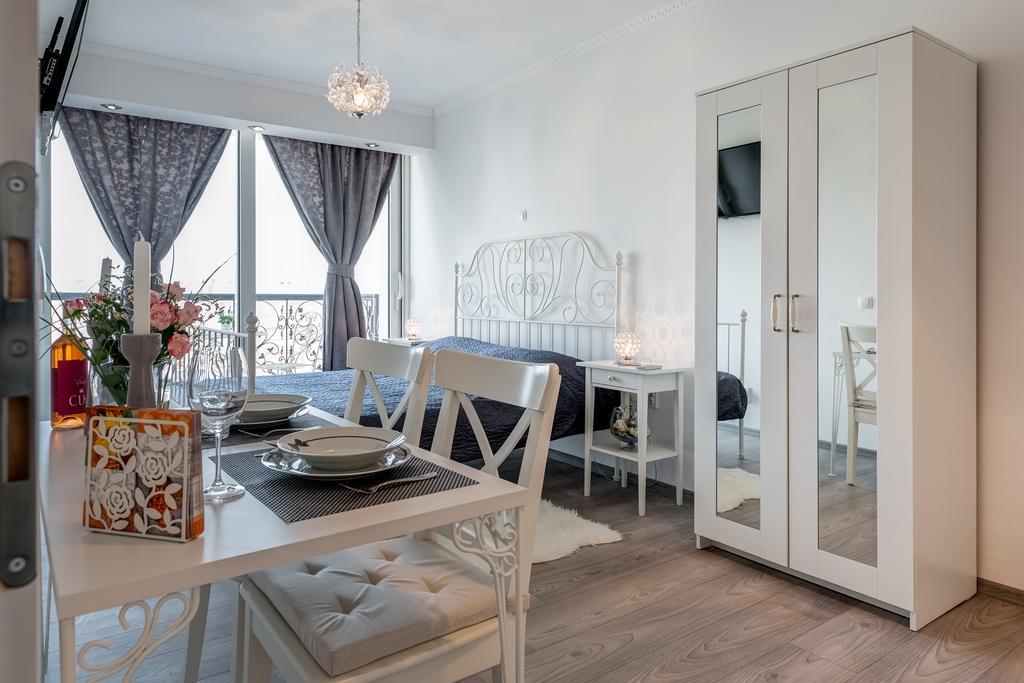 Apartment Noa - Self Check In สปลิท ภายนอก รูปภาพ